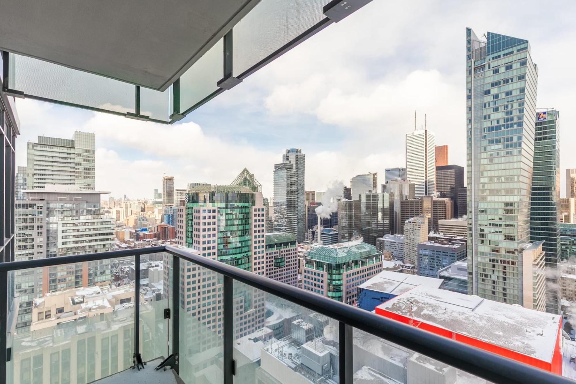 Luxury 1Br Condo - King Bed With City Views Toronto Eksteriør bilde